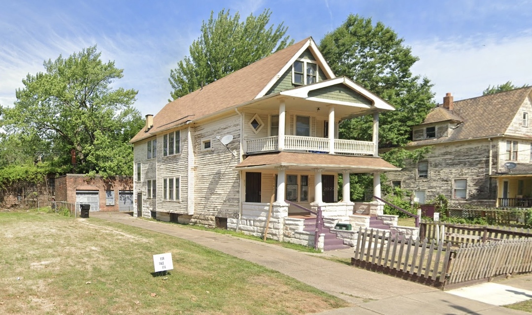 852 East 95th Street