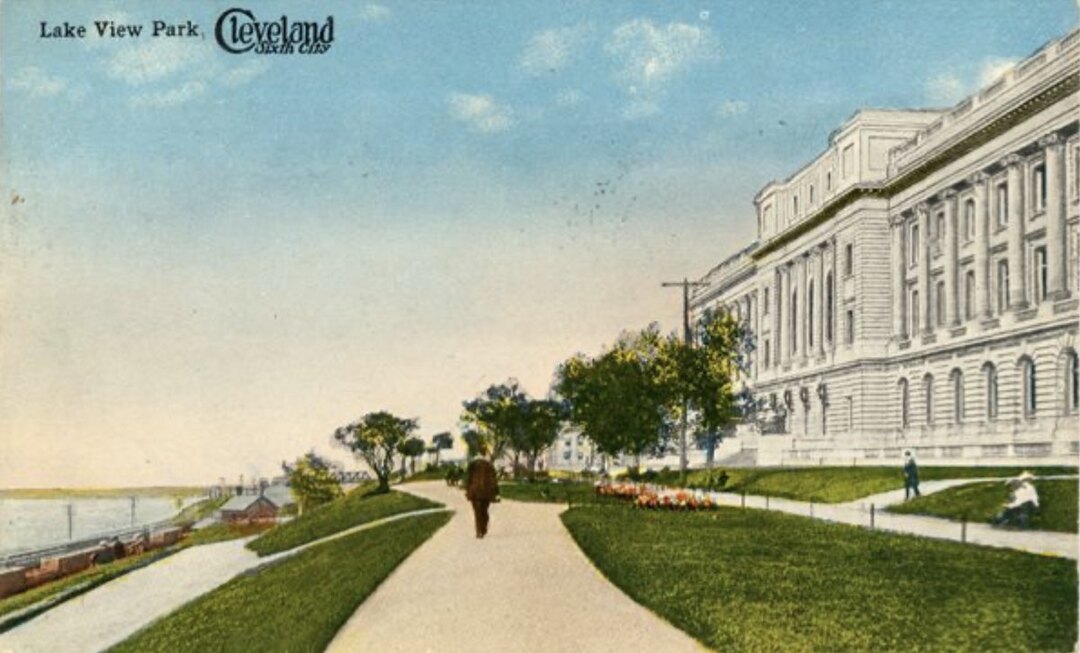 County Courthouse and Lake View Park