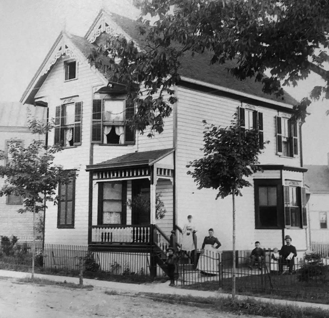 The Carabelli residence at 1866 Coltman Road